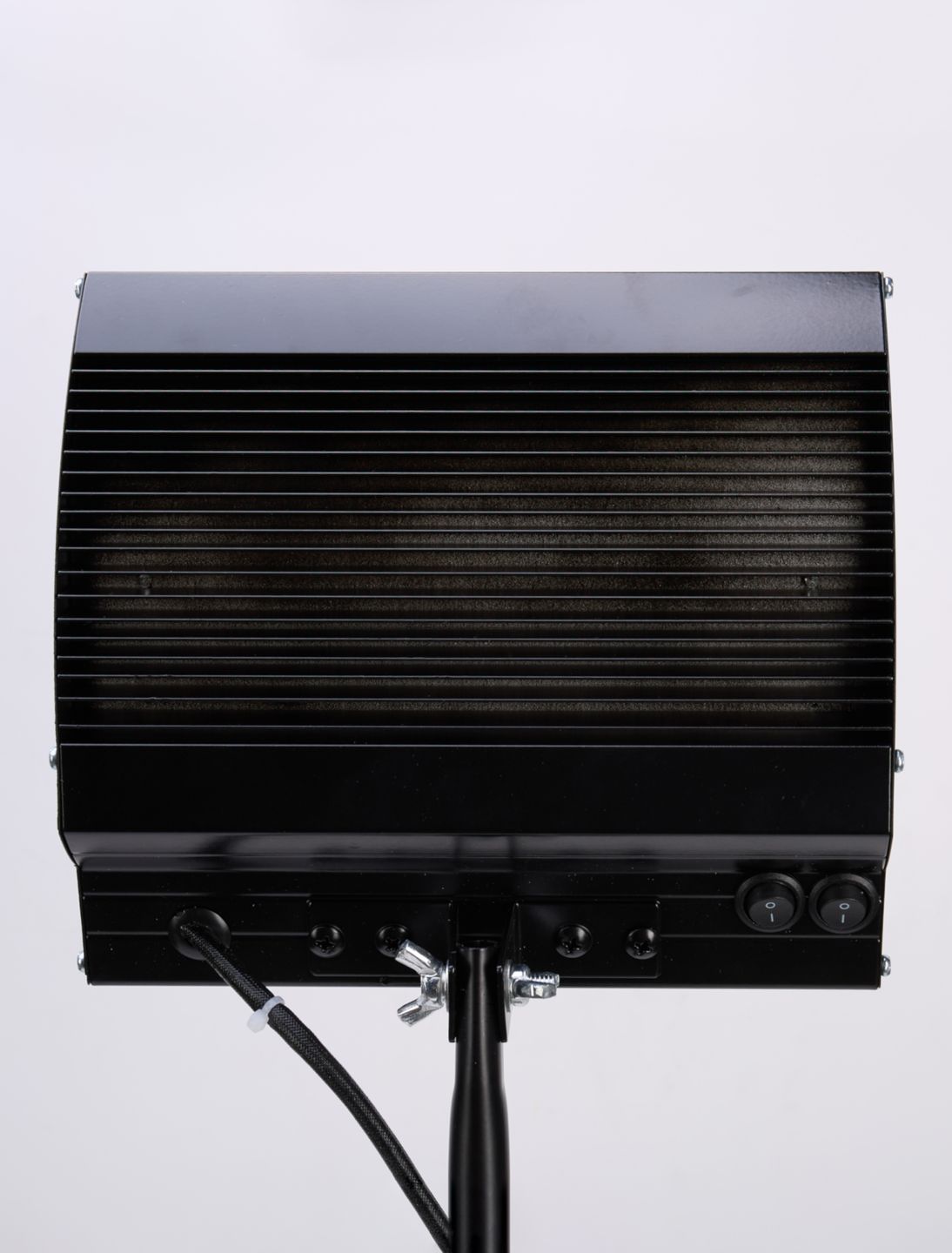 d_DL-11-0260.jpg