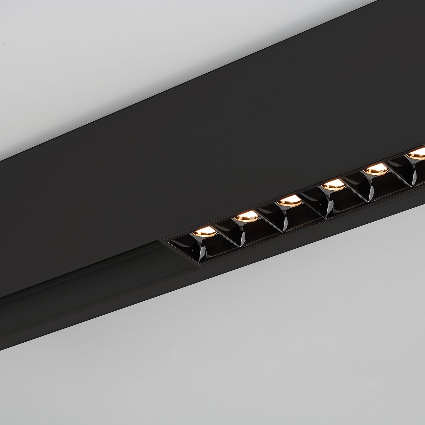 b_DL-12600-0378.jpg