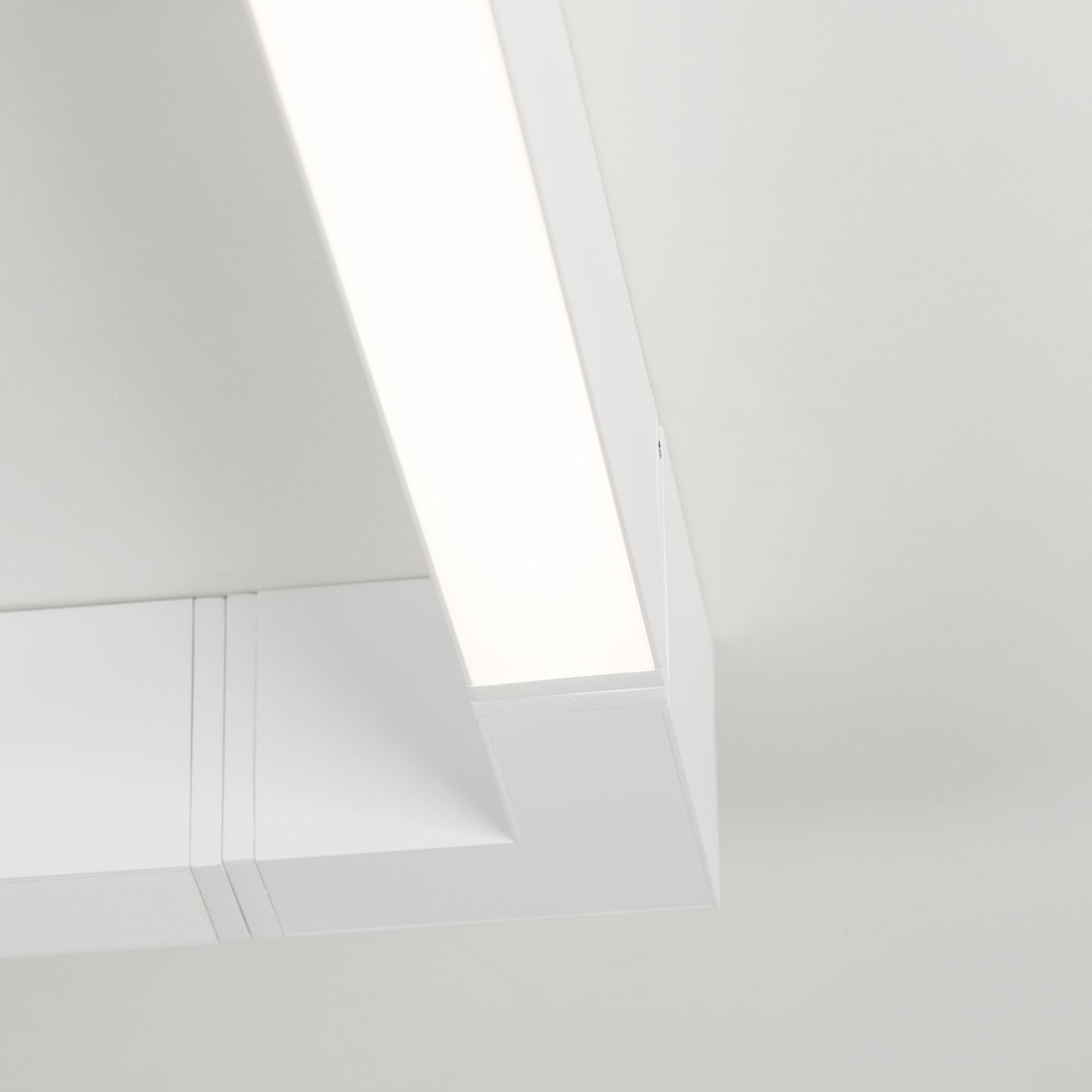e_DL-04400-0010.jpg