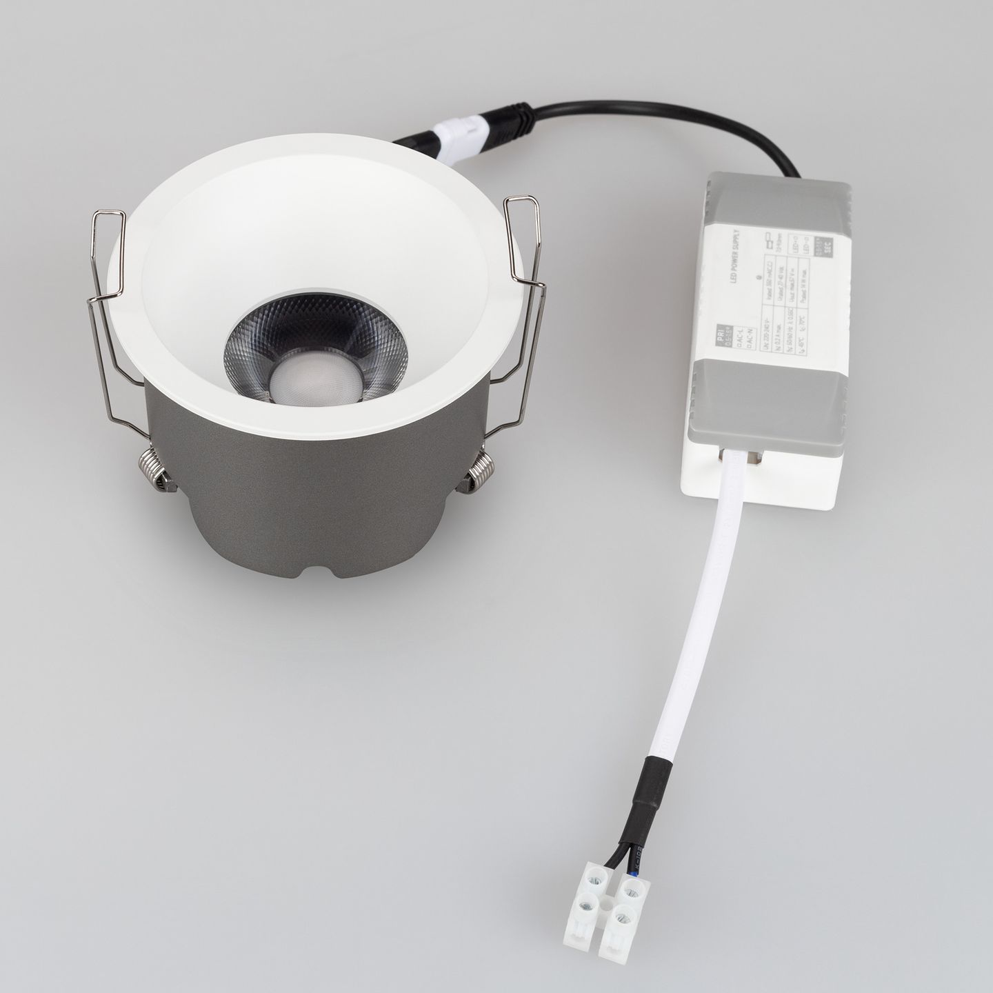 f_DL-04300-0225.jpg